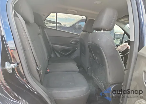 2021 Chevrolet Trax Ls z USA, uszkodzony, nr VIN KL7CJKSB3MB313944